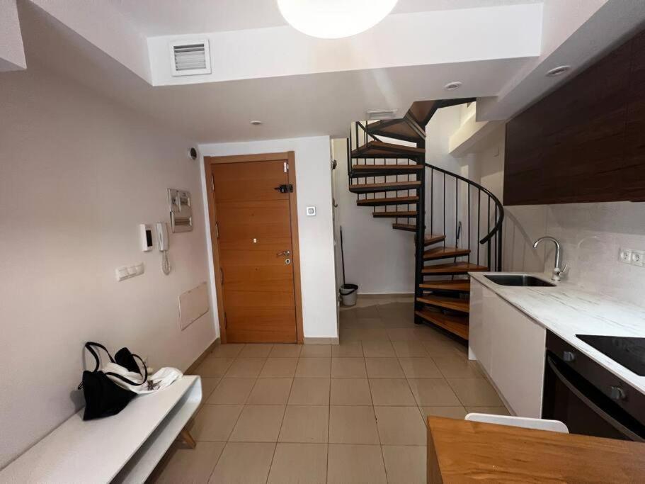 Habitación privada en el Dúplex, centro de Alicante, Casco Antiguo Exterior foto